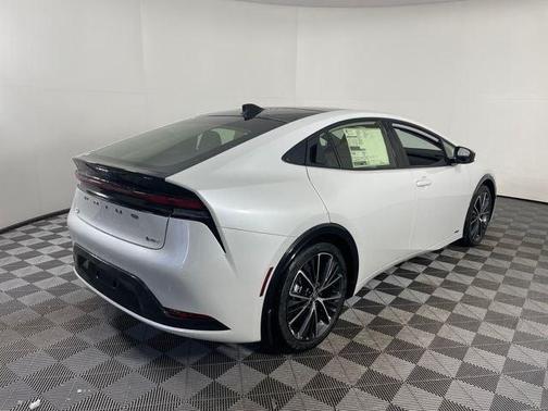 2026 Toyota Prius XLE