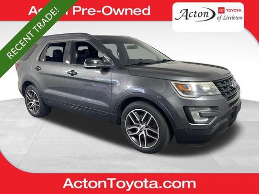 Magnetic Metallic 2017 Ford Explorer sport