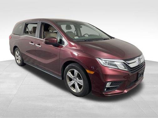Deep Scarlet Pearl 2020 Honda Odyssey EX