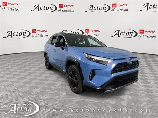 2024 Toyota RAV4 Hybrid SE