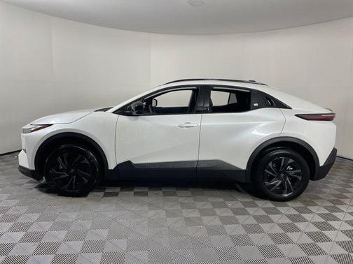 Wind Chill Pearl 2026 Toyota C-HR SE