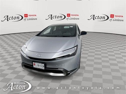 2026 Toyota Prius Plug-In Hybrid SE