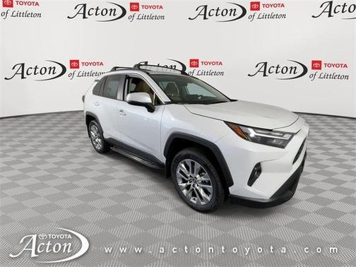 2025 Toyota RAV4 XLE Premium