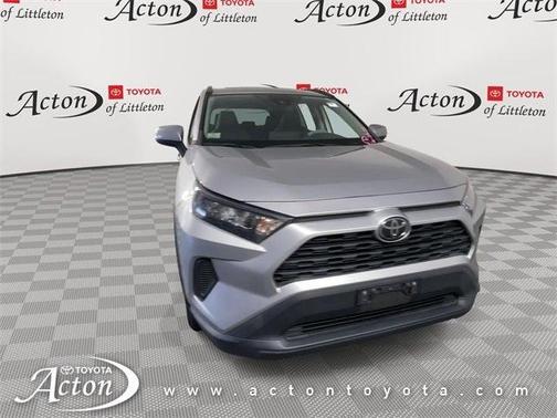 2020 Toyota RAV4 LE