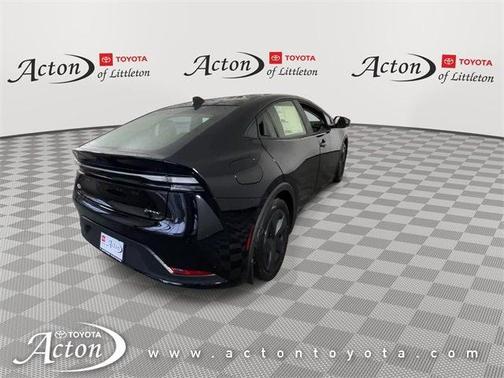 2026 Toyota Prius Plug-In Hybrid SE