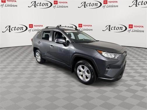 2020 Toyota RAV4 XLE