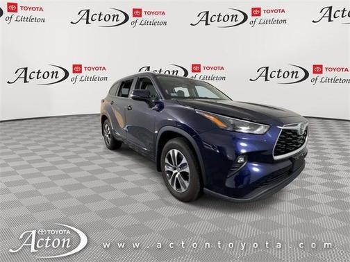 2024 Toyota Highlander XLE