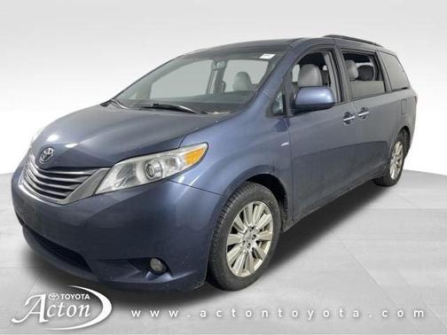 2017 Toyota Sienna XLE