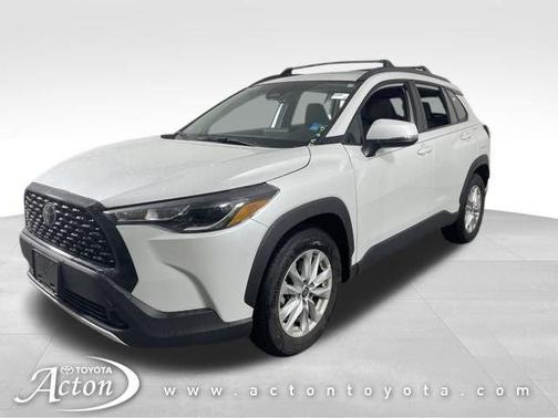 2024 Toyota Corolla Cross LE