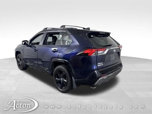 2020 Toyota RAV4 Hybrid SE