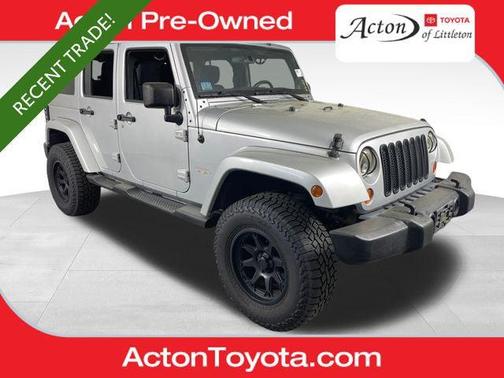 Bright Silver Metallic Clearcoat 2012 Jeep Wrangler Unlimited Sahara