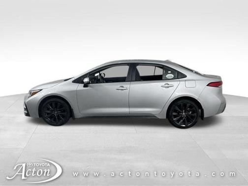 Classic Silver Metallic 2024 Toyota Corolla SE