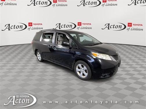 2015 Toyota Sienna LE
