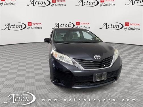 2015 Toyota Sienna LE