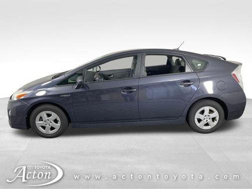 Winter Gray Metallic 2011 Toyota Prius III