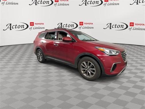 2017 Hyundai SANTA FE SE