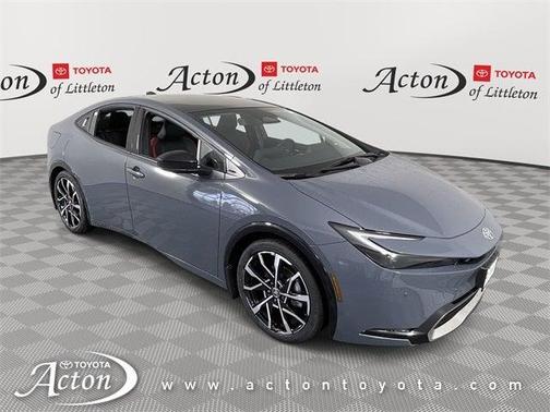 2025 Toyota Prius L