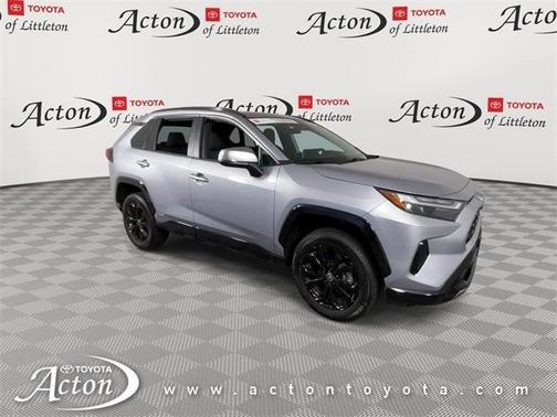 2022 Toyota RAV4 Hybrid SE