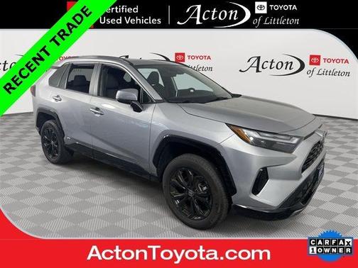 2022 Toyota RAV4 Hybrid SE