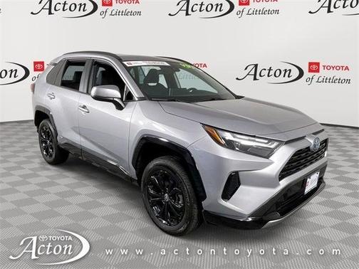 2022 Toyota RAV4 Hybrid SE