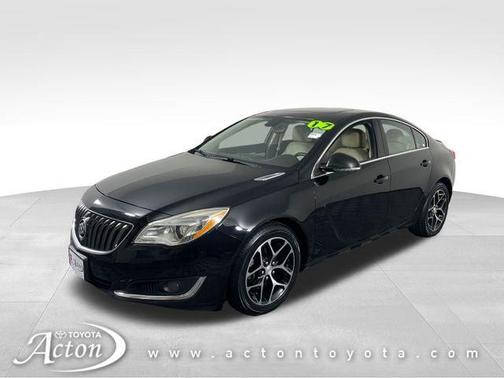 Black Onyx 2017 Buick Regal Turbo Sport Touring