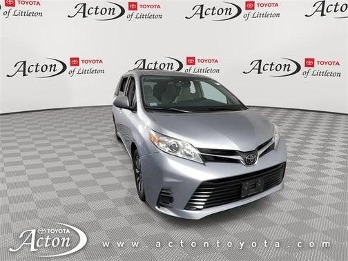 2020 Toyota Sienna LE