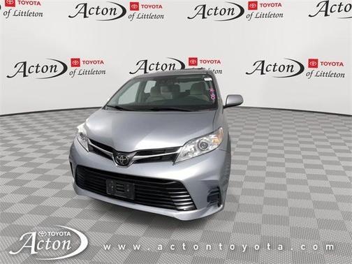 2020 Toyota Sienna LE