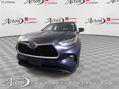 2023 Toyota Highlander LE