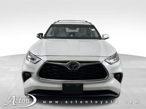 2023 Toyota Highlander Limited