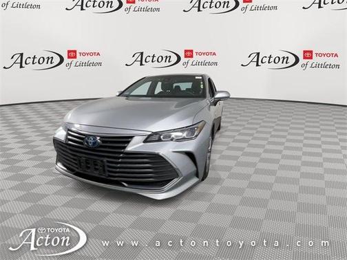 2021 Toyota Avalon Hybrid XLE Plus