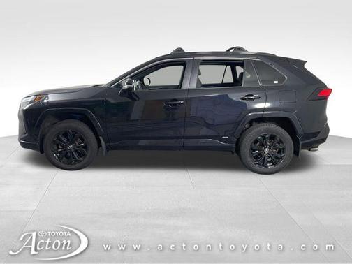 Midnight Black Metallic 2022 Toyota RAV4 Hybrid SE