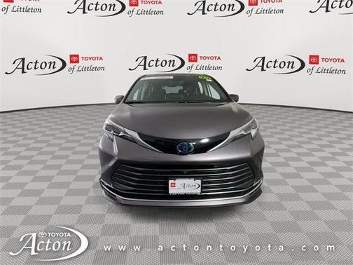 2022 Toyota Sienna Platinum 7 Passenger