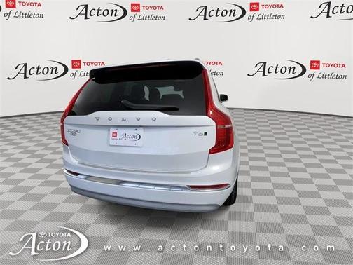 2022 Volvo XC90 T6 Inscription