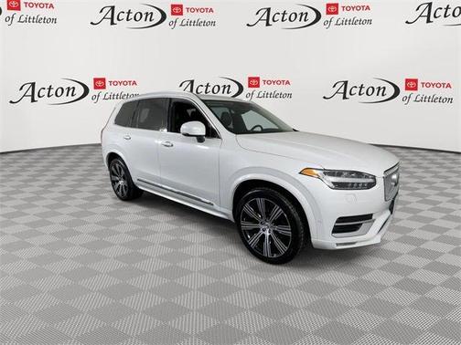 2022 Volvo XC90 T6 Inscription
