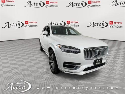 2022 Volvo XC90 T6 Inscription