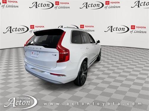 2022 Volvo XC90 T6 Inscription
