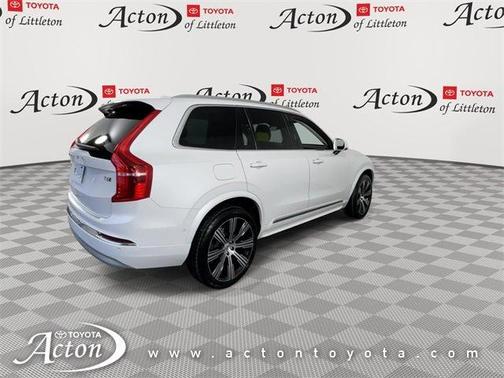 2022 Volvo XC90 T6 Inscription
