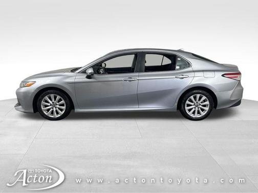 Celestial Silver Metallic 2019 Toyota Camry LE