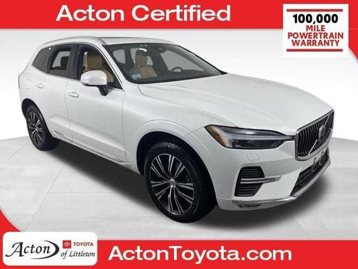 Crystal White Metallic 2022 Volvo XC60 B5 Inscription