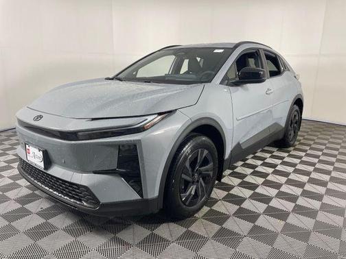 Cement Gray 2026 Toyota C-HR SE