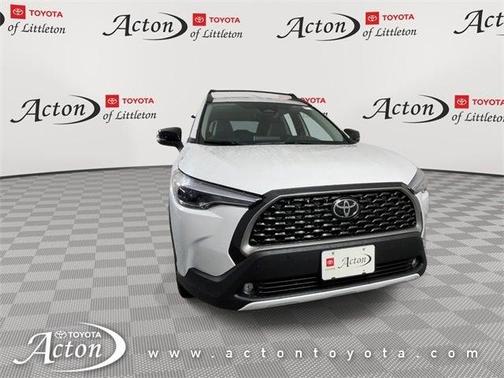2025 Toyota Corolla Cross XLE