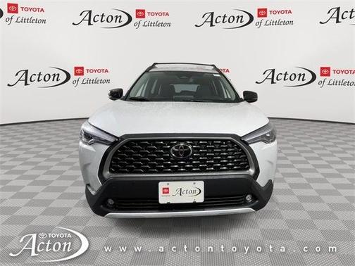 2025 Toyota Corolla Cross XLE