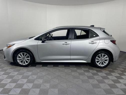 Classic Silver Metallic 2026 Toyota Corolla SE