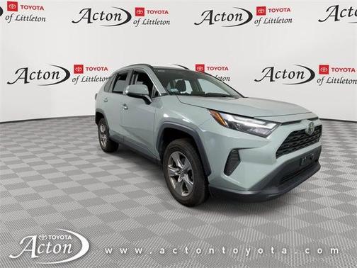 2022 Toyota RAV4 XLE
