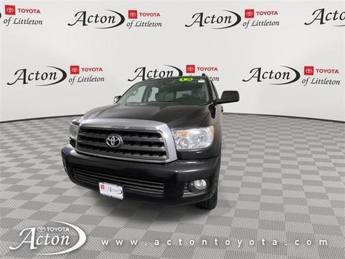2015 Toyota Sequoia SR5