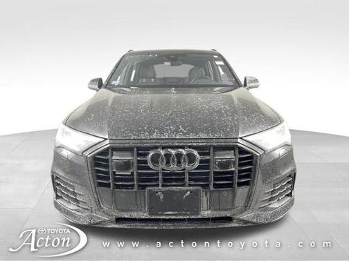 2023 Audi Q7 45 Premium Plus