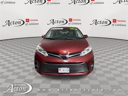 2019 Toyota Sienna XLE