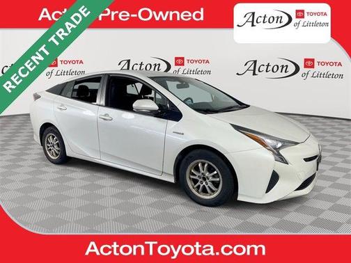 2016 Toyota Prius Three Touring