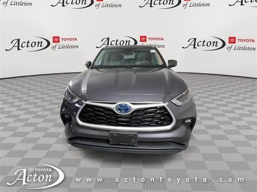 2024 Toyota Highlander Hybrid XLE