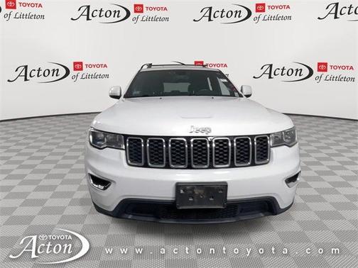 2017 Jeep Grand Cherokee Laredo
